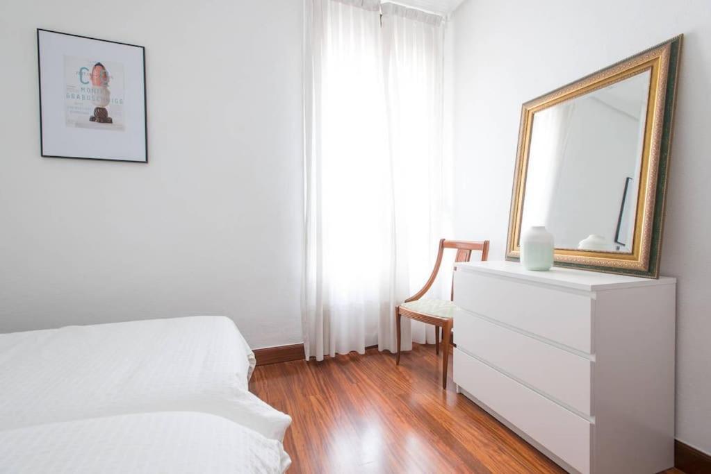 City Hall I Apartment Бильбао Экстерьер фото